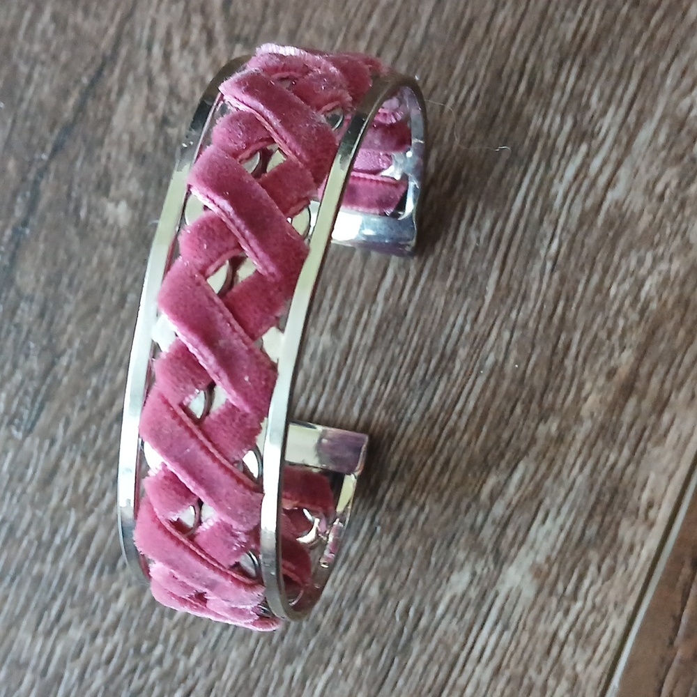 💙Pink Velvet Braided Cuff Bracelet‎